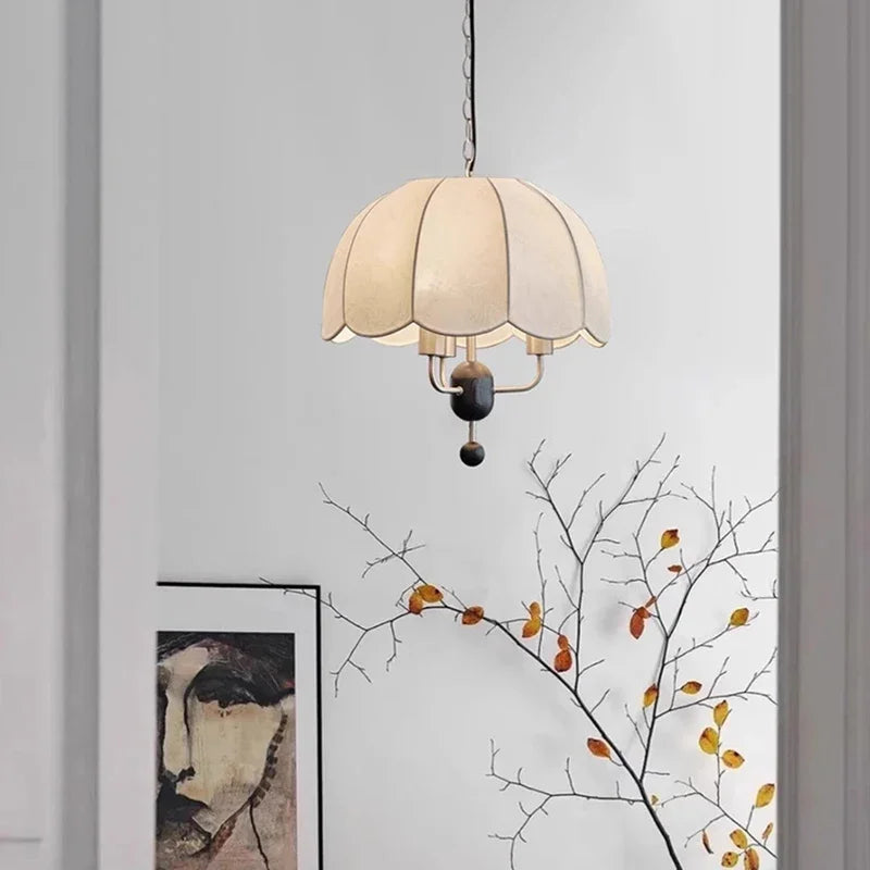 lustre en tissu de luxe français pour décoration intérieure - vue 4 sur 9