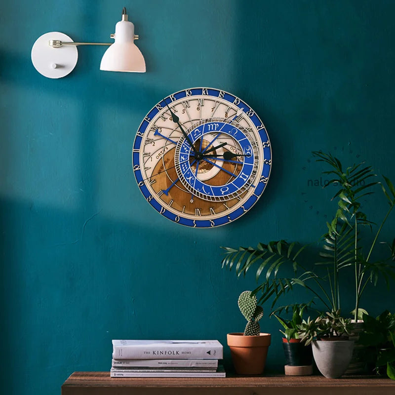 horloge en bois avec signes du zodiaque et constellations art déco - vue 3 sur 7