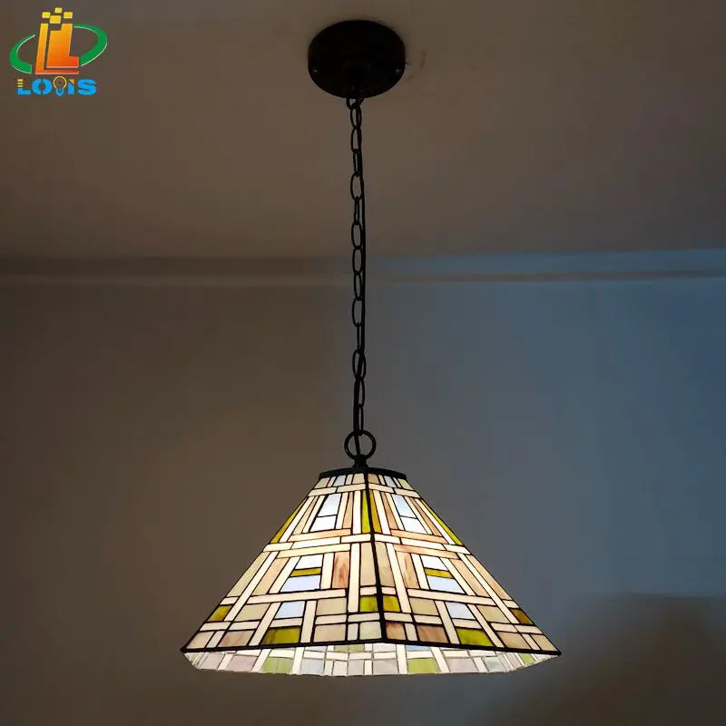 lustre carré en verre style tiffany pour bar nordique - vue 2 sur 6