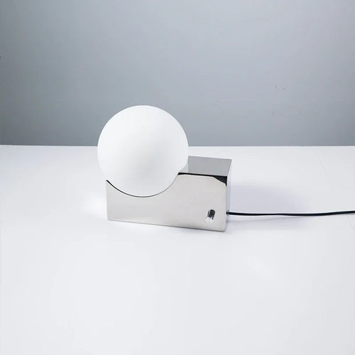 lampe de bureau led design nordique pour décoration intérieure