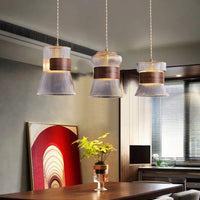 suspension moderne en verre avec détails en bois et cuivre