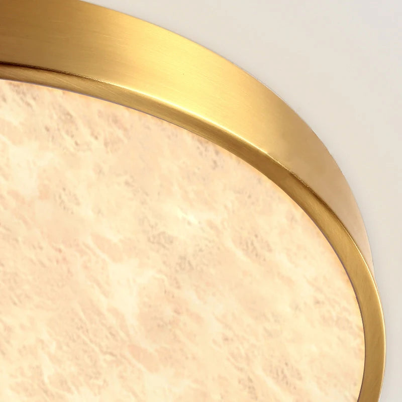 plafonnier luxueux en laiton led monté en marbre circulaire - vue 7 sur 8