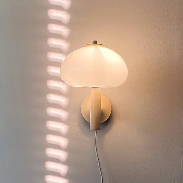 Avec interrupteur Bauhaus applique moderne blanc verre champignon applique murale LED lumière pour chambre salon Loft chambre décor - vue 2 sur 6