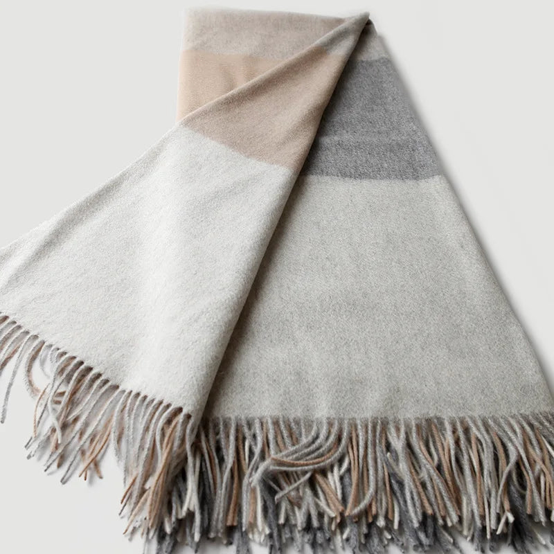 Plaid laine carreaux franges style jacquard salon - vue 5 sur 7