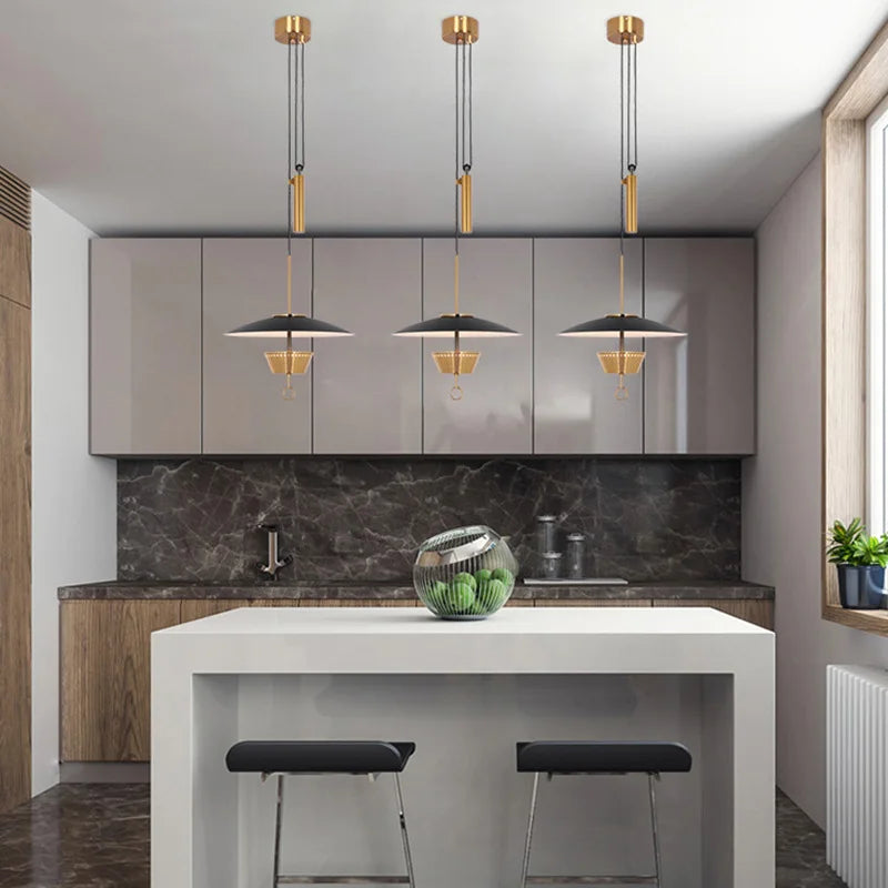 suspension moderne minimaliste en forme d'ovni pour tous espaces
