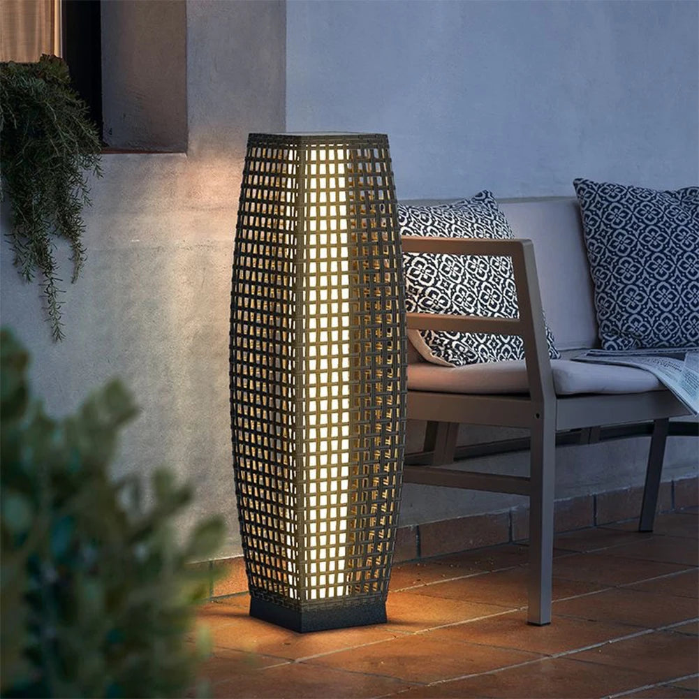 lampe extérieure solaire en rotin et osier décorative - vue 6 sur 8