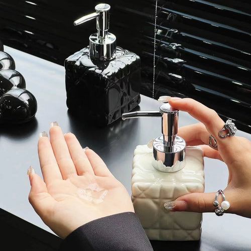 distributeur de shampoing luxe rechargeable pour salle de bain - vue 4 sur 6