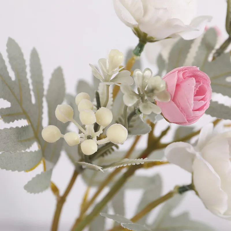 bouquet de roses artificielles en tissu pour déco mariage et maison - vue 5 sur 14