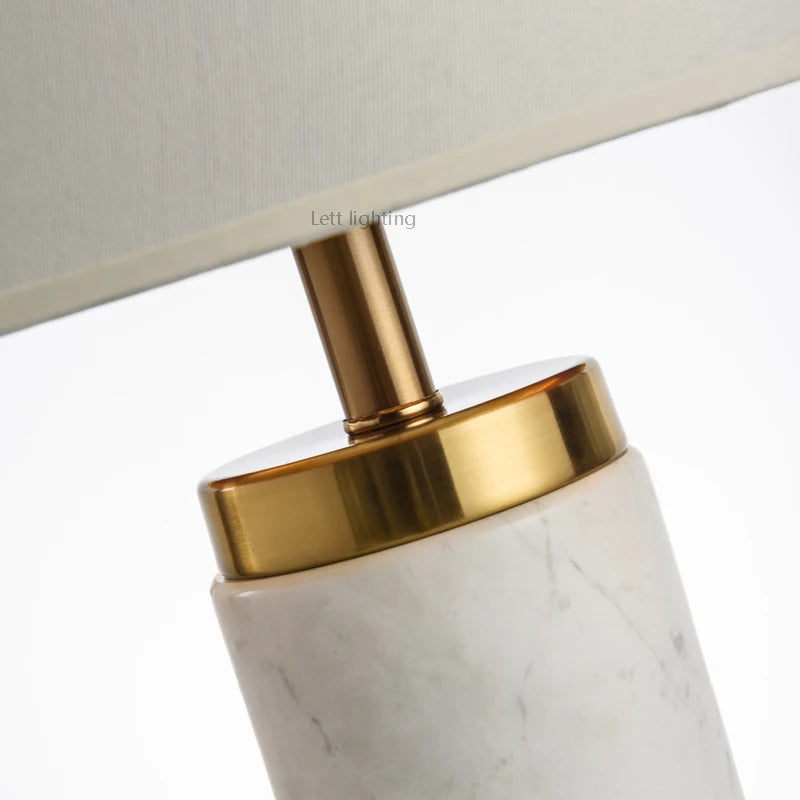 lampe de bureau minimaliste en tissu marbré pour intérieur élégant - vue 6 sur 6