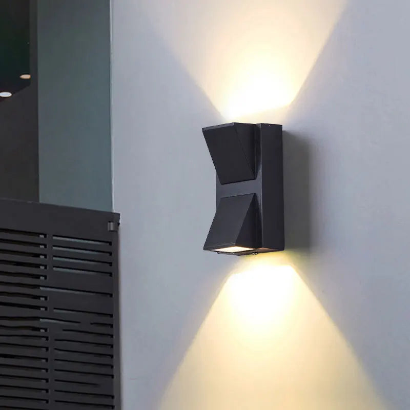 applique murale led extérieure moderne étanche pour jardin et balcon - vue 3 sur 12