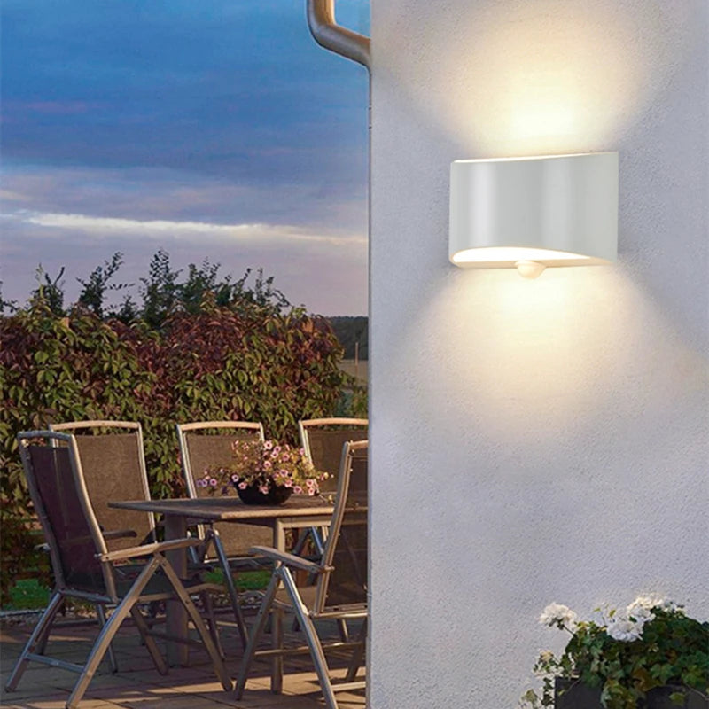 5W 7W COB LED Outdoor Wall Lamps PIR Motion Sensor Aluminum Porch Garden Corridor Light Up and Down Lighting Indoor Sconce Light - vue 6 sur 12