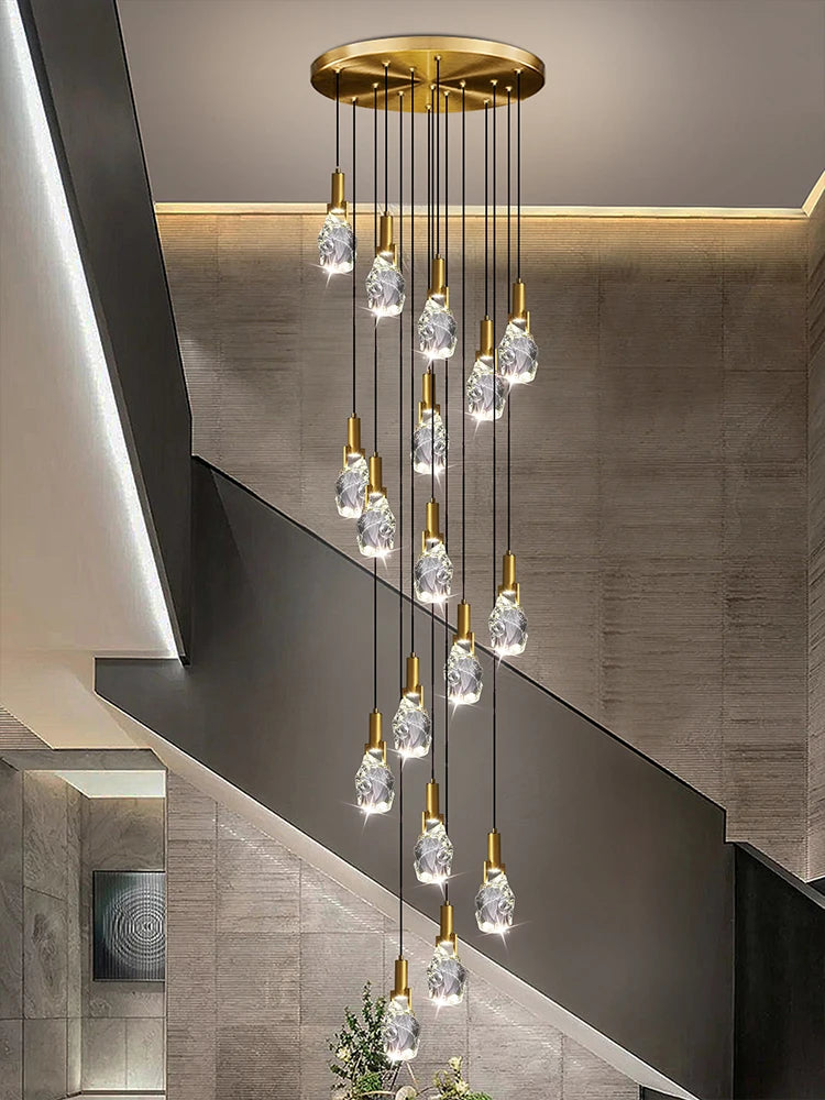 lustre moderne créatif en cristal pour escalier colimaçon - vue 6 sur 14