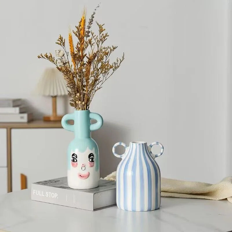 vase en céramique peint à la main avec oreilles décoratif amusant - vue 3 sur 11