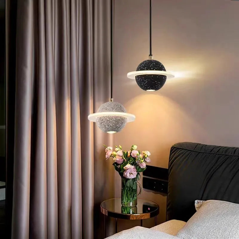 suspension en béton design mini planètes pour décoration intérieure - vue 3 sur 16