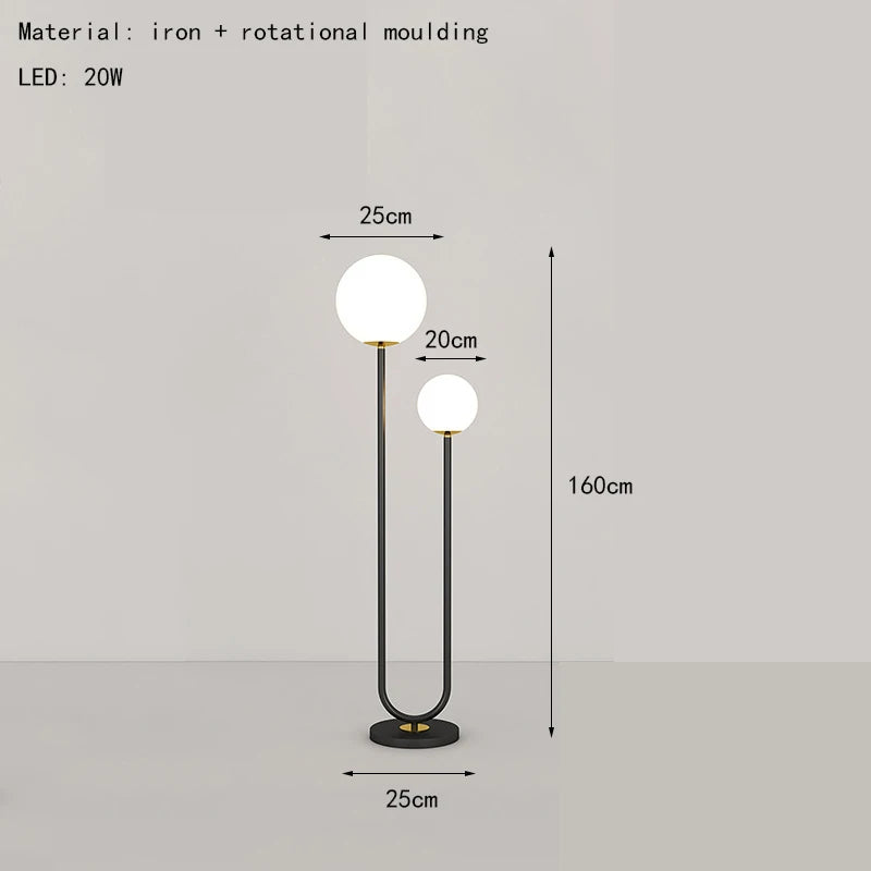 lampadaire en métal avec 3 gradations verre simple