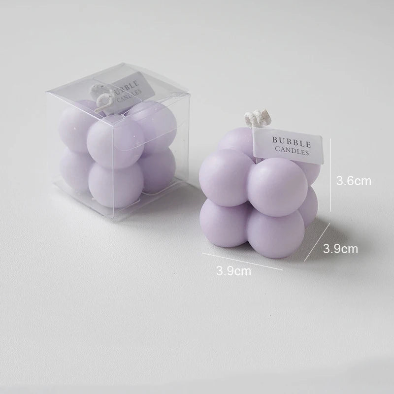 petite bougie cube parfumée en cire de soja fait main - vue 12 sur 17