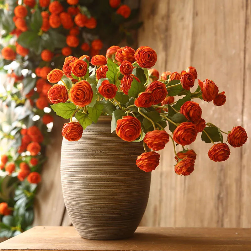 fleurs artificielles en soie roses et renoncules pour décoration de mariage - vue 5 sur 13