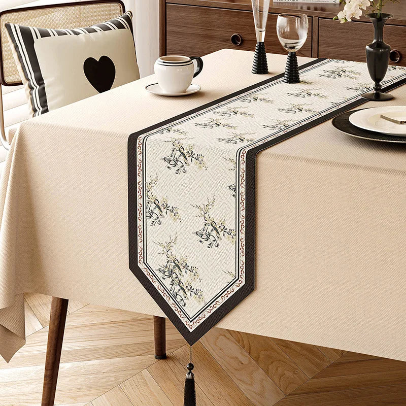 Chemin de table lin motif floral vintage campagne
