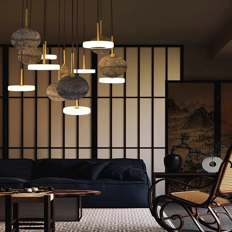 suspension marbre bois tendance 2024 luminaire moderne pour intérieur
