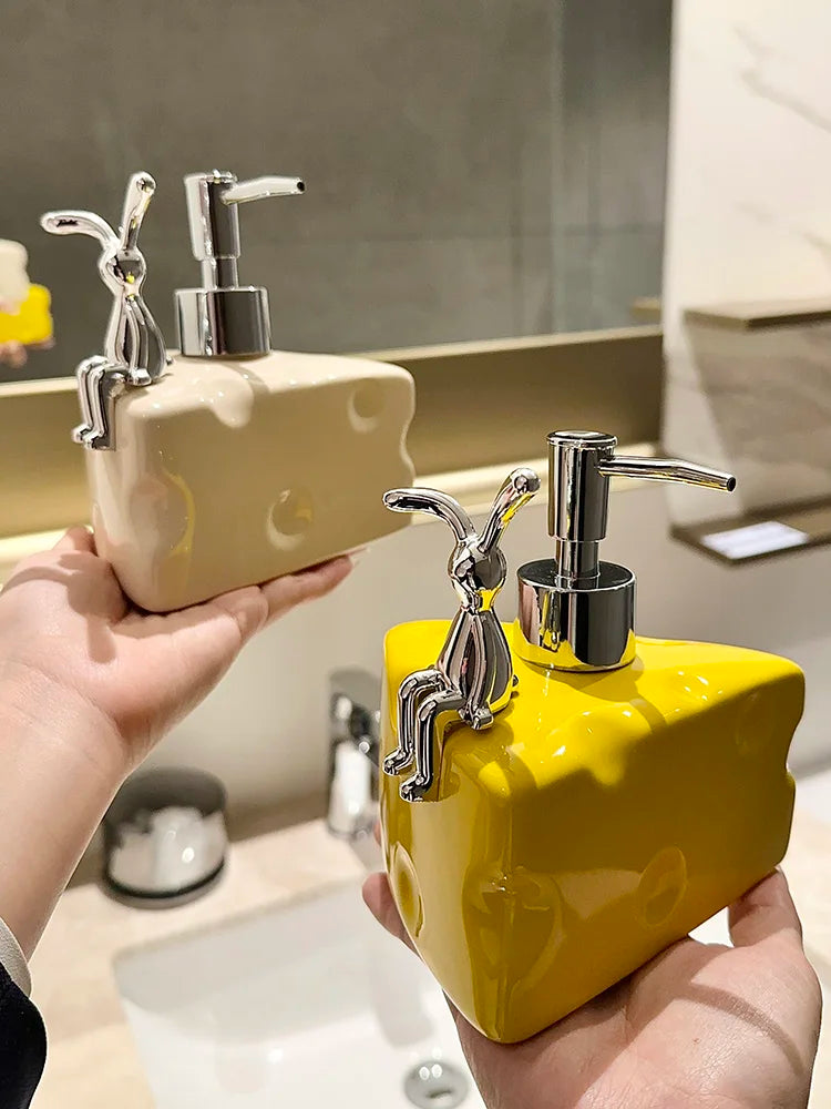 distributeur de savon créatif en céramique pour salle de bain - vue 5 sur 8