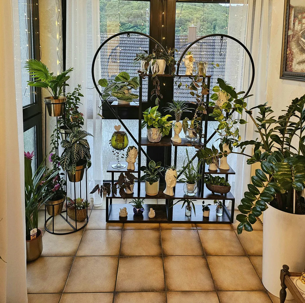 étagère en bois et métal pour plantes et fleurs en forme de cœur - vue 8 sur 7