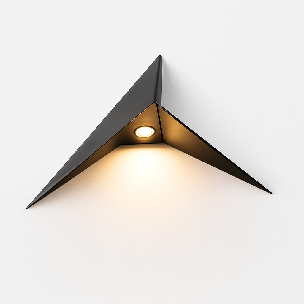 Applique murale design à LED en triangle métal Loft - vue 5 sur 6