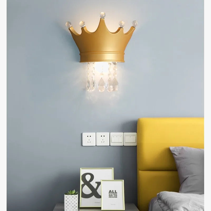 Applique murale en cristal minimaliste et abordable pour enfants