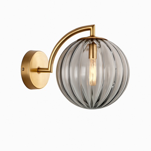 Applique murale LED avec tige dorée et boule en verre colorée