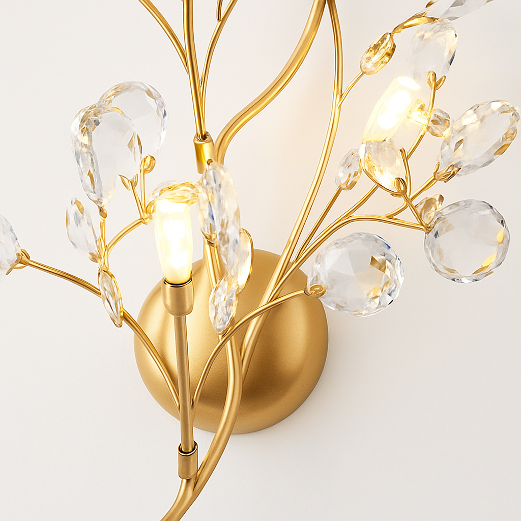 applique murale romantique en cristal transparent avec branches de fleurs - vue 6 sur 7