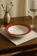 Assiette creuse en céramique style restaurant pour pâtes