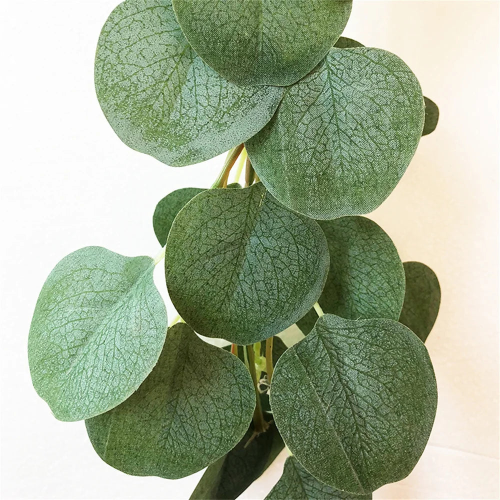 guirlande artificielle d'eucalyptus pour décoration de mariage et jardin