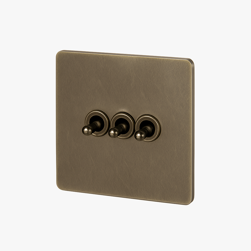 interrupteur-triple-3-voies-en-acier-bronze-vieilli-bords-arrondis-0.png