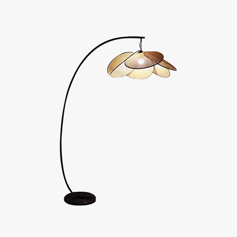 lampadaire-en-rotin-pour-ampoule-standard-5.png