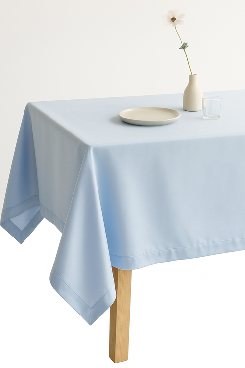 nappe-satin-douce-soyeuse-style-uni-table-fete-1.png