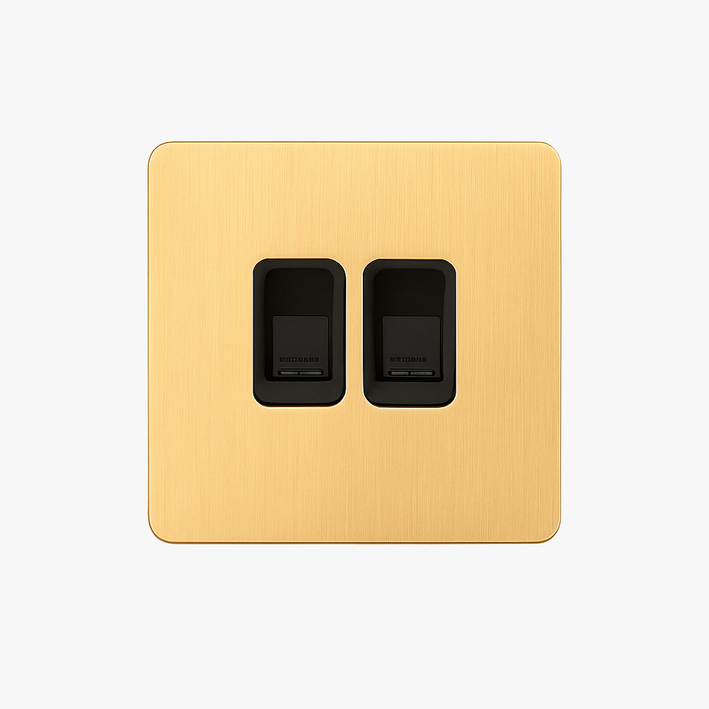 Prise double RJ45 en acier doré brossé et bords arrondis