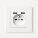 interrupteur-mural-bascule-2-voies-avec-prise-de-courant-et-port-de-charge-0.png