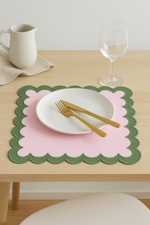 Set de table coton brodé vintage bord ondulé - vue 2 sur 2