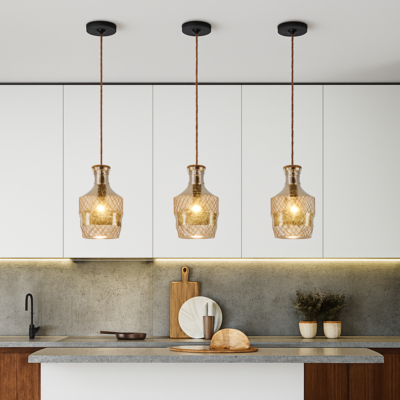 Suspension bouteilles en verre de plusieurs formes Bottle