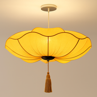 Suspension Lanterne chinoise suspendue en tissu fait à la main