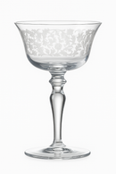 Verres à martini design élégant pour cocktails soirées