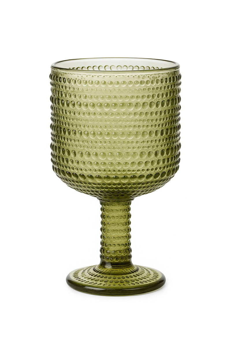 Verres retro sur pied style vintage pour cocktails