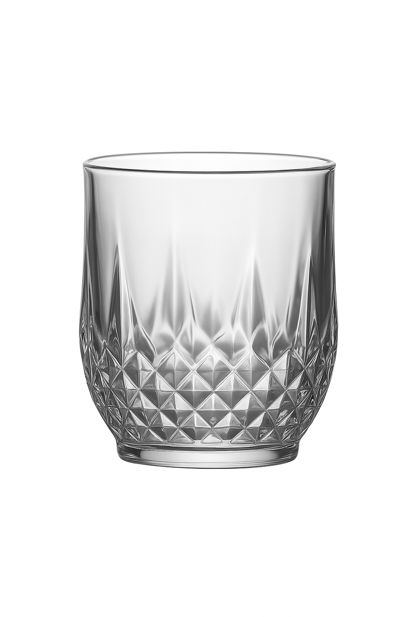 Verres vin motif diamant verrerie elegante cafe the