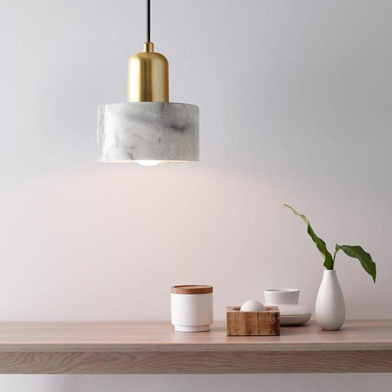 Suspension design LED dorée en marbre blanc Luxury - vue 4 sur 6