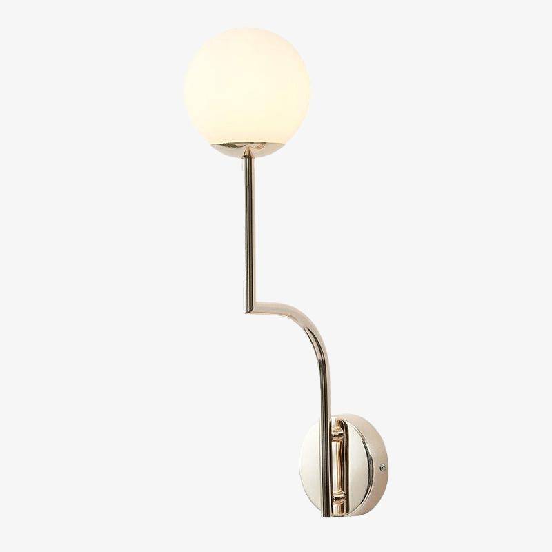 Applique murale design à LED dorée et boule en verre rétro