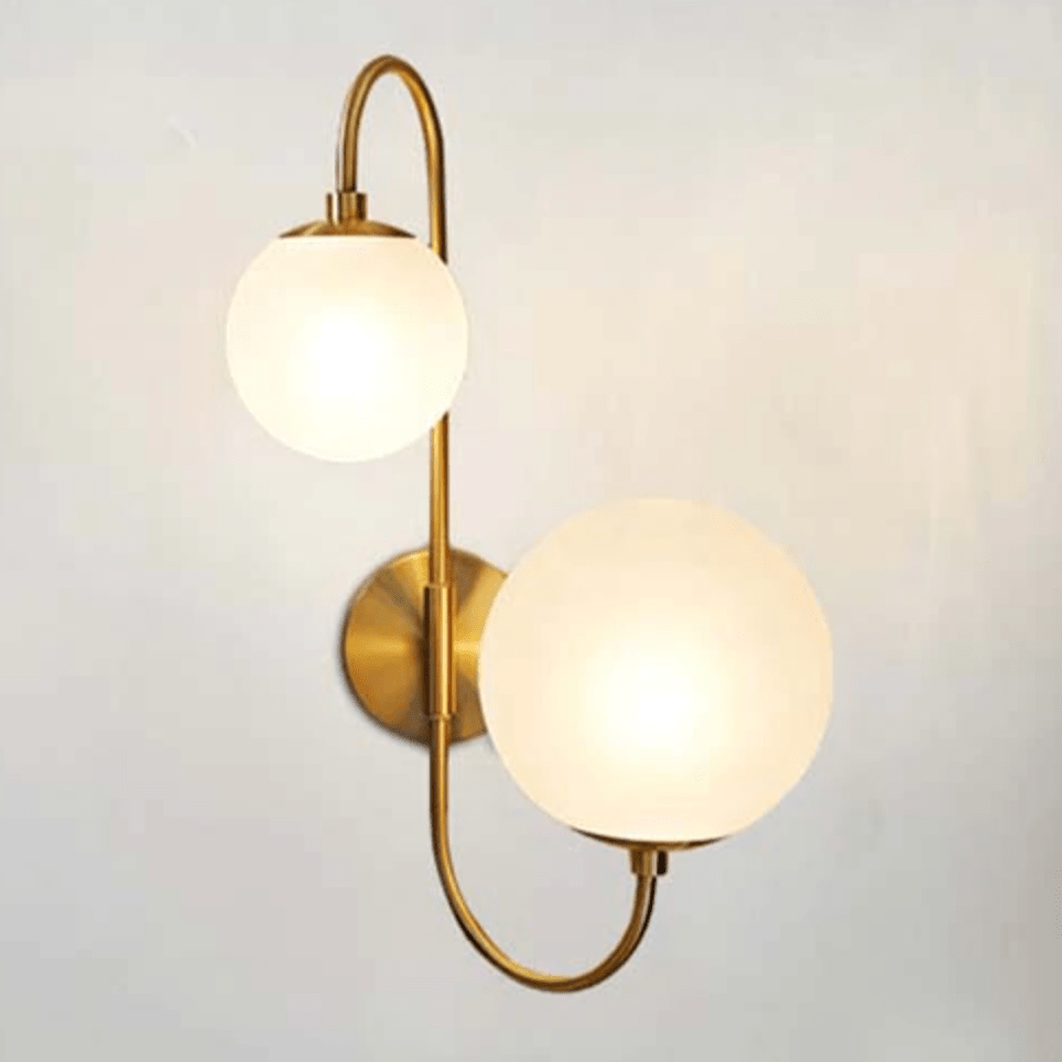 Applique murale moderne LED avec double boule en verre et base dorée - vue 6 sur 7