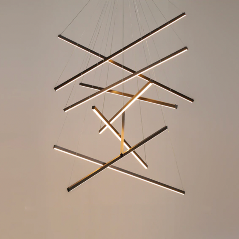 Lustre design LED avec baguettes métalliques lumineuses Solana