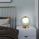 Lampe à poser design LED en métal doré Nuria