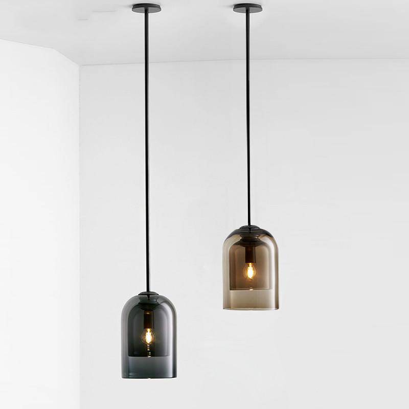 Suspension design tube arrondi en verre fumé - vue 3 sur 9