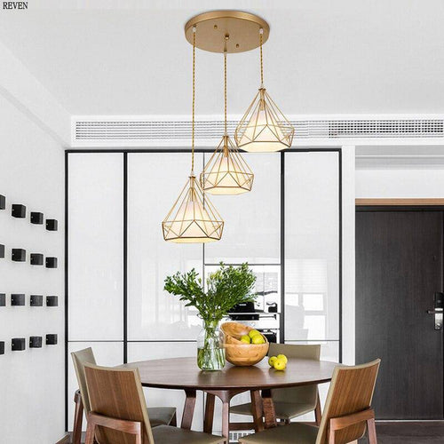 Lustre à suspensions à cages coniques dorées - vue 4 sur 7