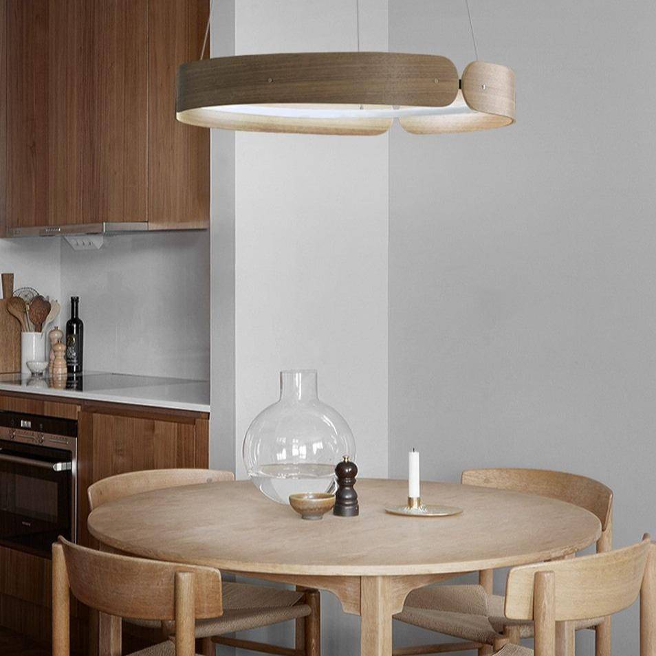 Lustre design LED rond en bois Nordic - vue 6 sur 17